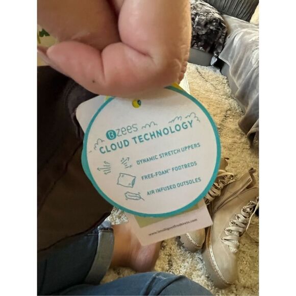 BZees Gray Washable Faux Suede Comfort Boot sz  8 NWT - Picture 8 of 13